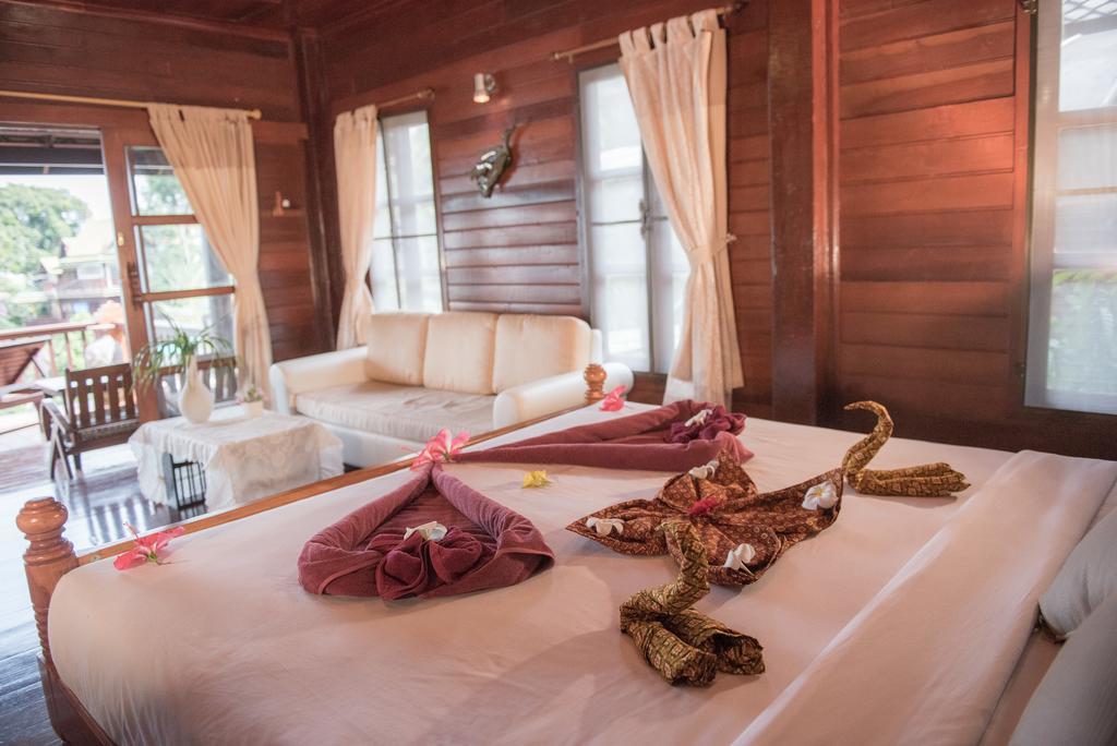 Laem Sila Resort Самуи Экстерьер фото