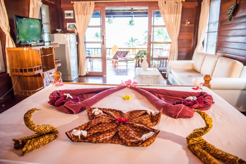 Laem Sila Resort Самуи Экстерьер фото